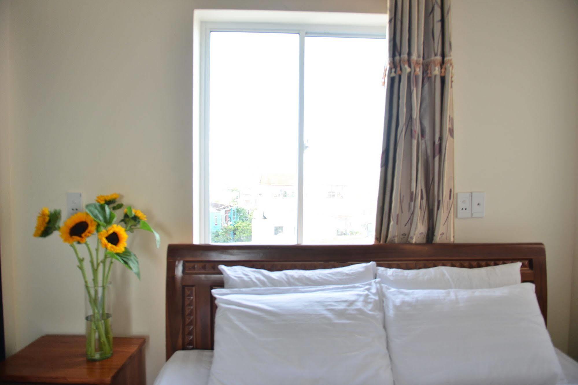Oc Tien Sa Hotel Đà Nẵng Kültér fotó